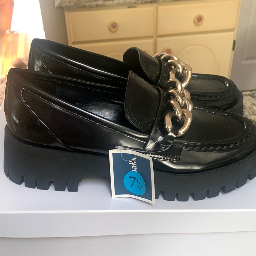 Guess Black Loafers with Gold Chain